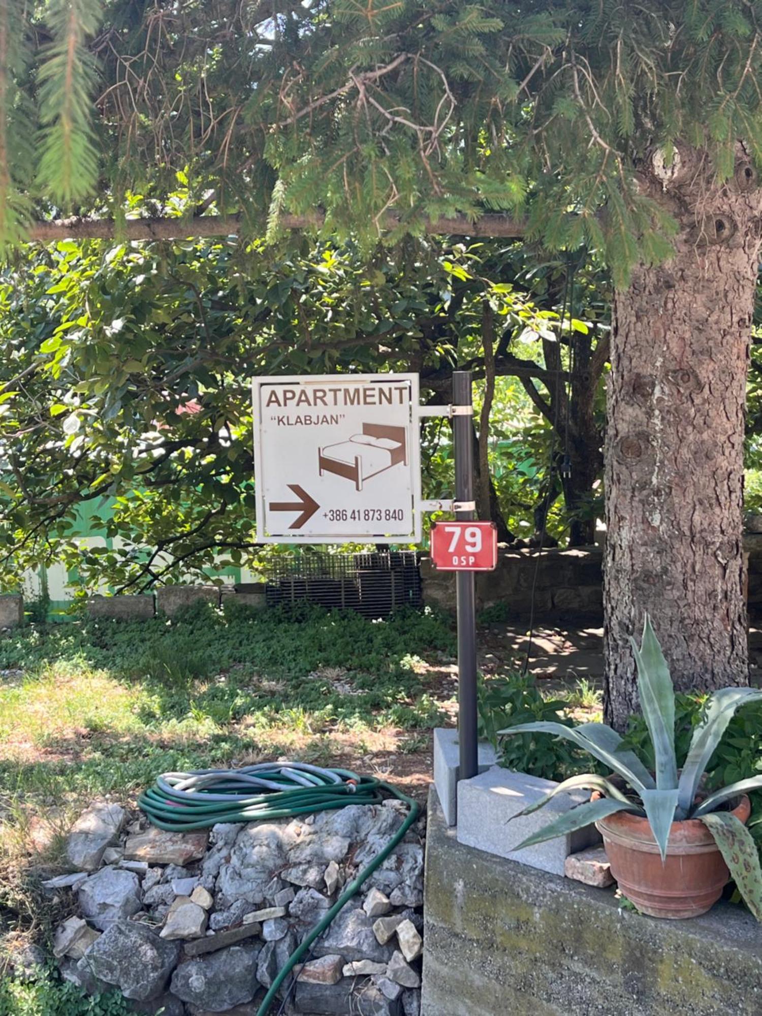 Apartmaji Klabjan - Kaki Osp Exteriör bild
